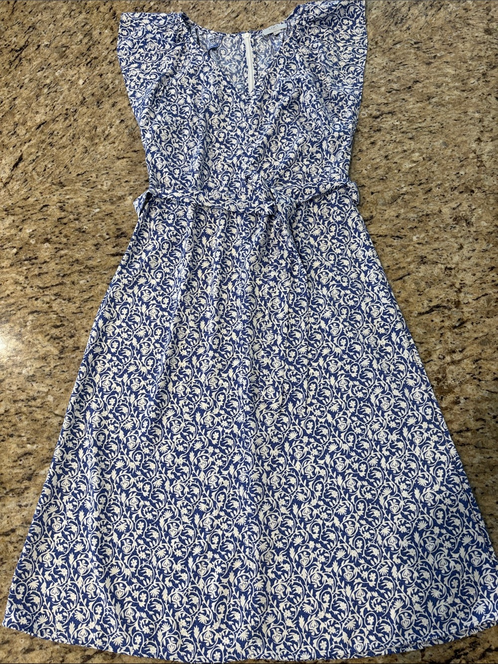 LOFT 10 Petite Blue Floral Dress with Waist Tie - Picture 13 of 16